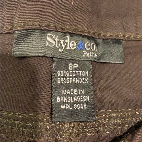 Lot of 5 (Five) Women’s shorts Limited, Gap, etc - Picture 5 of 8